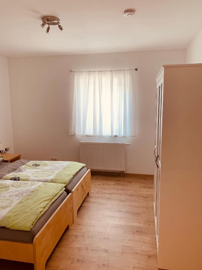Ferienwohnung Bad Camberg - Apartment 3 Hoelzer エクステリア 写真