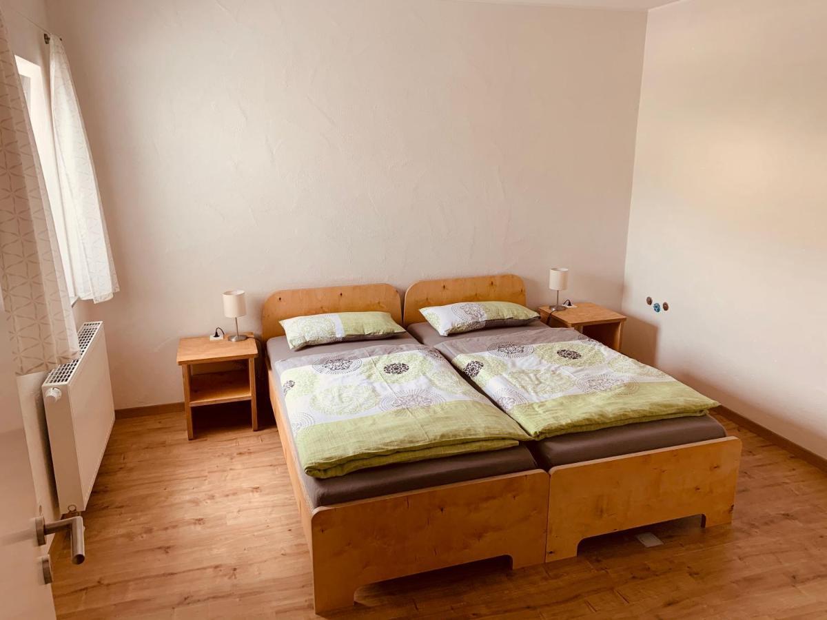 Ferienwohnung Bad Camberg - Apartment 3 Hoelzer エクステリア 写真