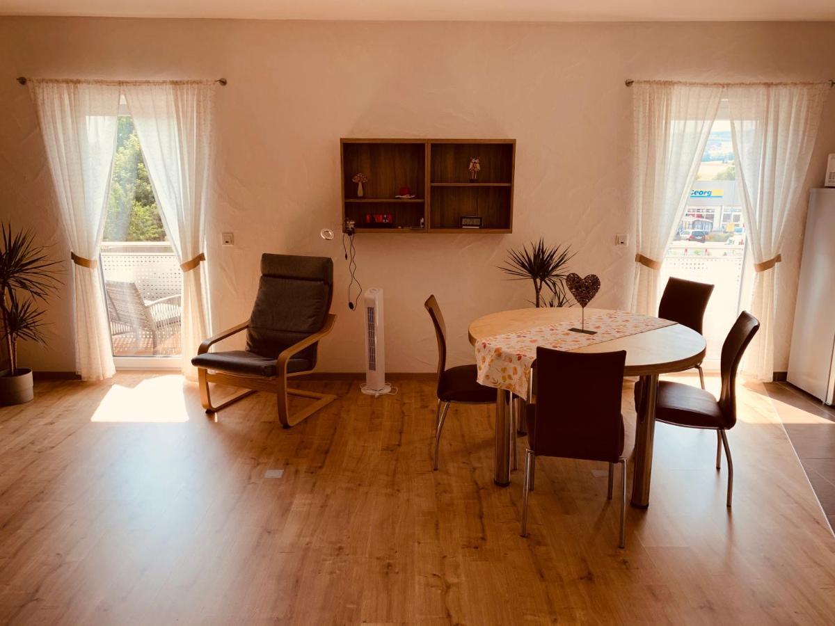 Ferienwohnung Bad Camberg - Apartment 3 Hoelzer エクステリア 写真